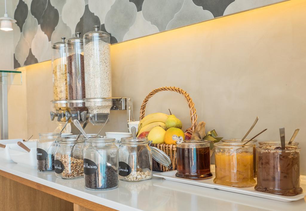 Alexia Beach Hotel Agia Marina  Bagian luar foto